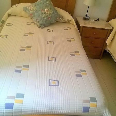 Hostal El Cairo Феррол Экстерьер фото